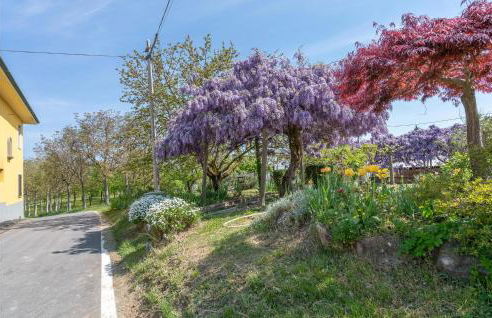 Gorgeous Home In Ferrere With Kitchen - Foto 42