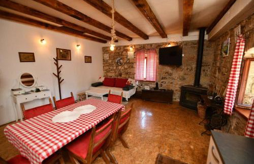 Agroturizam Podastrana - Foto 53