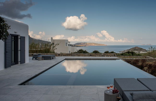 Myconian Platinum Senior Villa - Photo 35