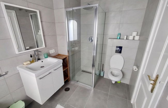 Relaxed Retreat With Pool - Photo 26