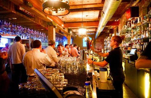 Private House Mins to Maymont Park, Trails & VCU! - Foto 29