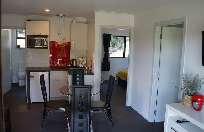 Motuoapa Bay Chalets - Photo 24