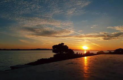 Orkula Hidden Paradise- Robinson Holiday House - Foto 5