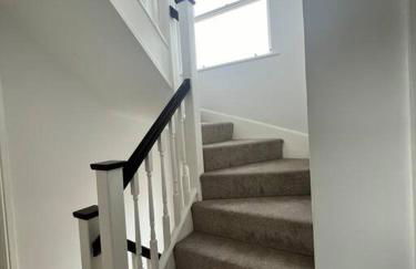 5 Bed Modern Cheltenham Town Centre Home - Photo 26
