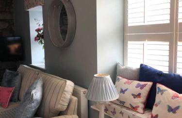 The Toll House - Photo 12