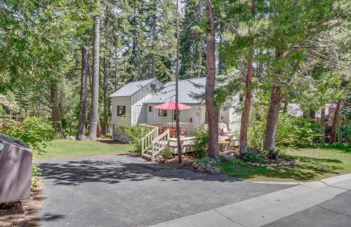 Less Than 2 Blocks to Lake Tahoe Family Home Near Skiing - Foto 25