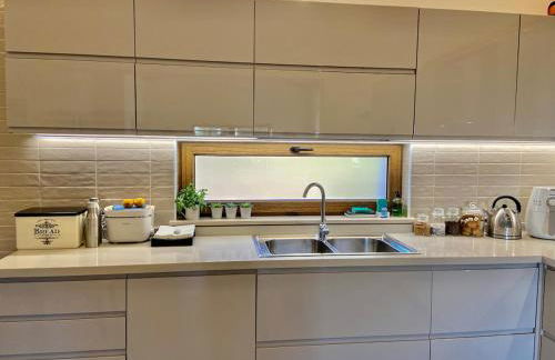 New entire villa with pool and sea views - Photo 46