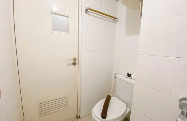 Comfy Studio Apartment Candiland Semarang - Photo 14