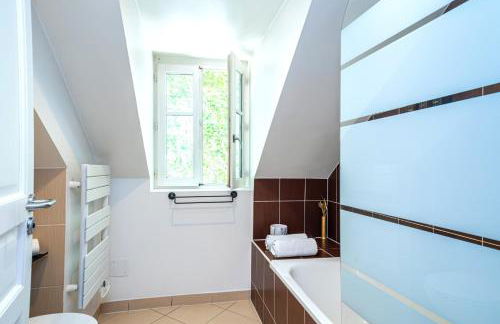 La Tanière du Roi - Versailles - à 10 min du Château et de la gare - Foto 10