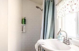 Charming dog-friendly home next to regional park - Foto 12