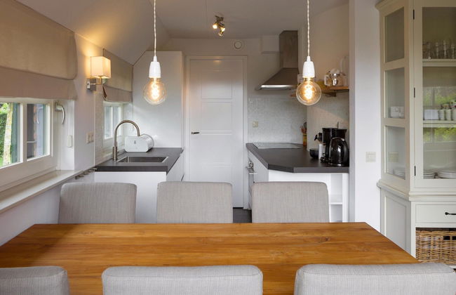 Stylish Thatched Villa with 2 Bathrooms near Giethoorn - Photo 5