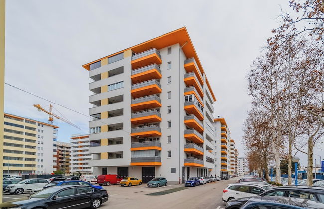 Modern Oasis With Terrace - Photo 21