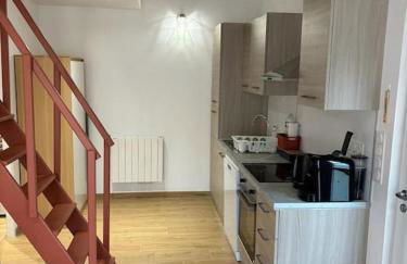 Petite maison cosy en bord de Marne 2 lits en mezzanine - Foto 13
