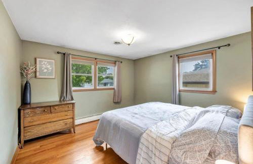 Charming 4-Bedroom Home Short Walk to Lambeau - Foto 18