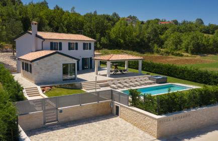Luxury villa Edoardo with pool in Visinada - Foto 2