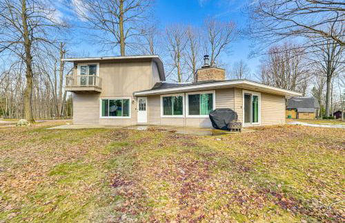 Close to 3 Ski Areas Michigan Family Retreat! - Photo 32