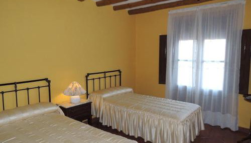 Las Bodegas Del Gilo - Foto 2