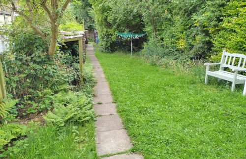 Glasgow Hampden Garden Apartment - Foto 16