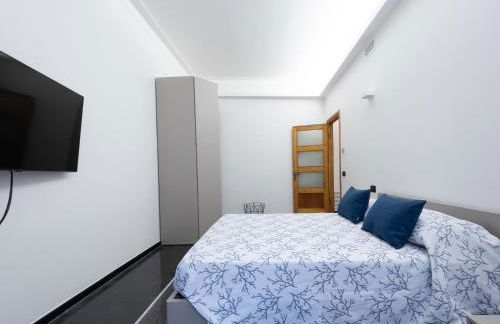 LargoDoria - ViaGenova, box auto privato incluso - Foto 18