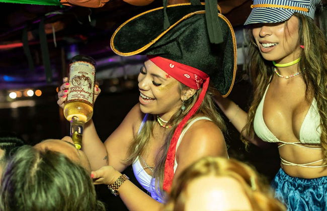 Rio de Janeiro Boat Party - Photo 6