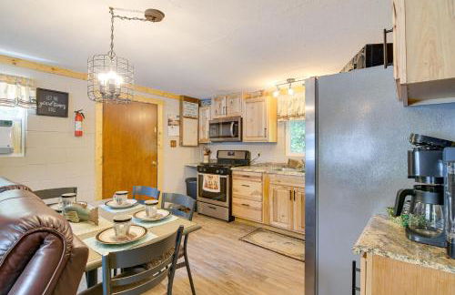 Waterfront Bull Shoals Lake Cabin with Deck and Views! - Foto 10