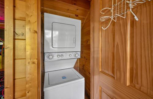 NEW Game Rm, Nerf, Outdoor Pool, Sauna, HotTub - Foto 114