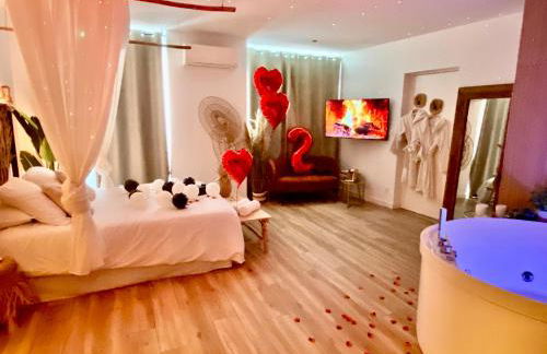 Le Bohème Spa, loveroom à Sète - Foto 26