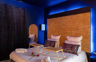 Le Pont des Amoureux Jacuzzi Wifi - Foto 1