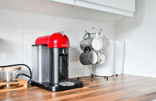 Quiet & Modern Contemporary Home for Work & Family - Foto 5