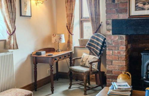 Maple Cottage - Rural Charm & Cotswold Views - Foto 16