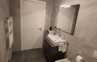 The Rabbit Hole - Photo 20