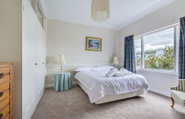 Serpentine Rose - Photo 4