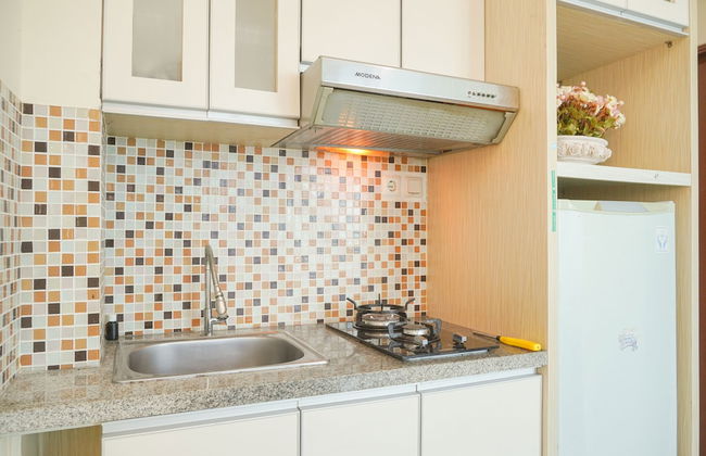 Homey And Comfortable 2Br Tifolia Apartment - Photo 11