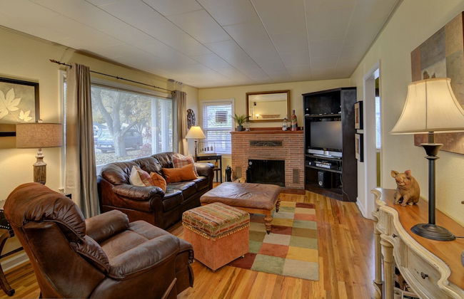 Cottage by the Historic Depot - Foto 3