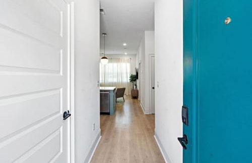 Luxury Design Condo, Close to Downtown Broadway & Coffee - Foto 32