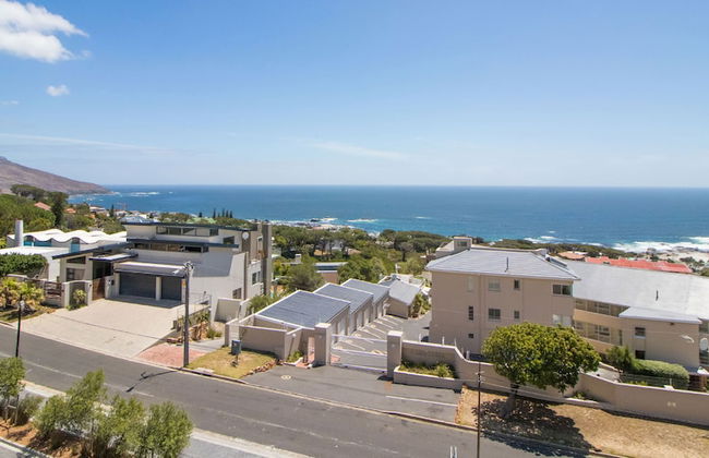 The Crystal Apartments - Photo 74