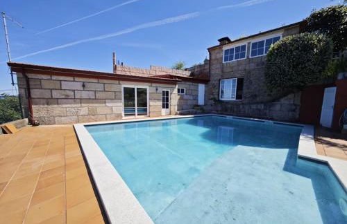 Casa con piscina y vistas en Nigrán - Foto 8