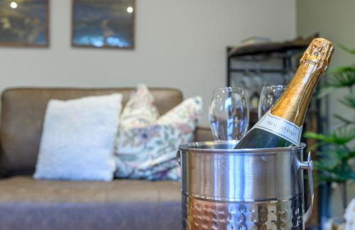 Pass the Keys Family Friendly home in Baildon Court-Free Parking - Foto 8