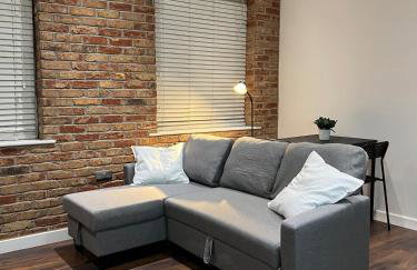 New & Modern 2-Bed Flat in City Centre - Foto 11