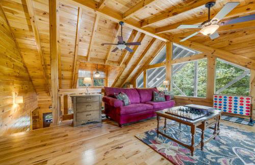 The Holiday Cabin at Lake Lure - Photo 17