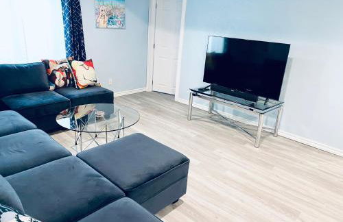 3br home 2br unit close to USAFA with fireplace - Foto 61