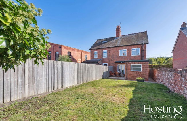 Fern House - Cosy 3 Bedroom House With Garden - Photo 18