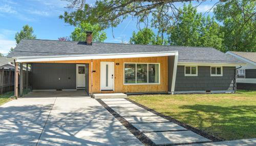 Charming Eugene Bungalow - Photo 2