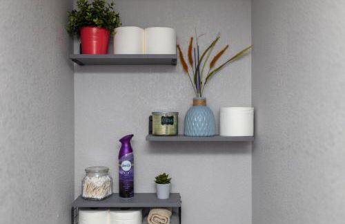 SXSW ready at Cultural Heritage Award winning home -Walk to 6th St, BBQ & Shops - Foto 17