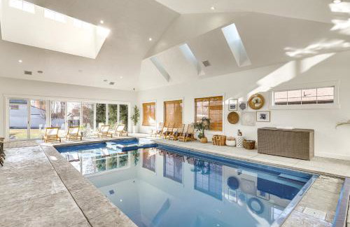 Private Pool and Hot Tub Luxe Unit Near UTA Train! - Foto 19