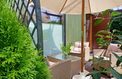 Scandinavian-style lake house - Photo 21