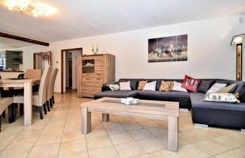 Awesome Home In Slaurent-La-Vernede - Foto 4