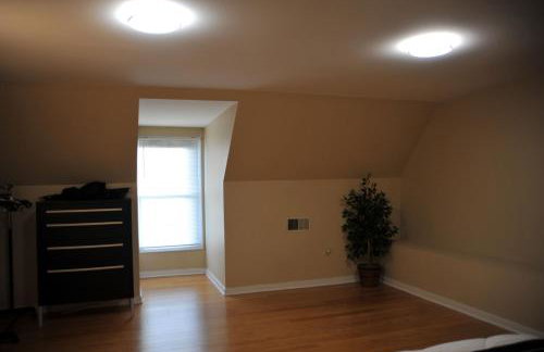 The Deluxe Oasis in the North West Suburbs of Richmond - Foto 16