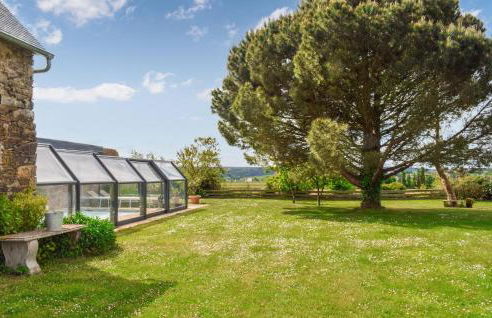 Beautiful Home In Pleudaniel - Photo 13