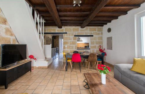 Maison familiale à 2 min à pied de l'Institut A Armand Calme Jeux babyfoot Jacuzzi Proche Mer - Foto 6